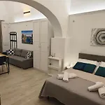 Piazza Vittorio Appartamento *