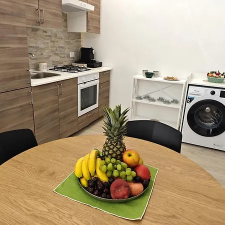 Apartment Piazza Vittorio Trapani